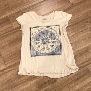 Lucky brand t shirt